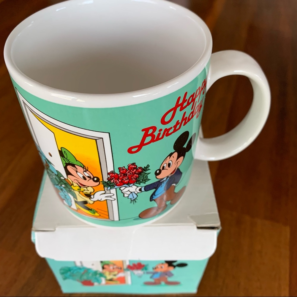 Vintage Walt Disney Mug in Original Box - Picture 2 of 5
